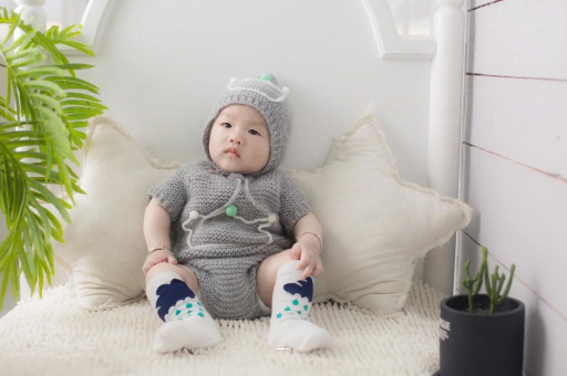 黄石宝宝揉眼睛是怎么回事 黄石宝宝揉眼睛是怎么回事